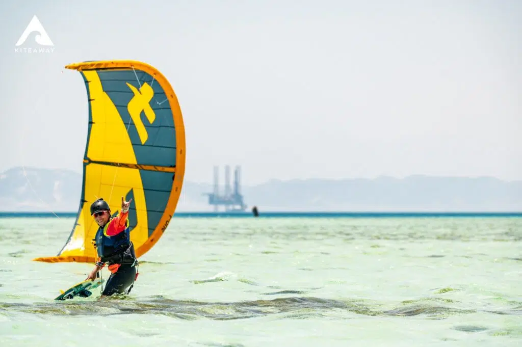 przygoda z kitesurfingiem