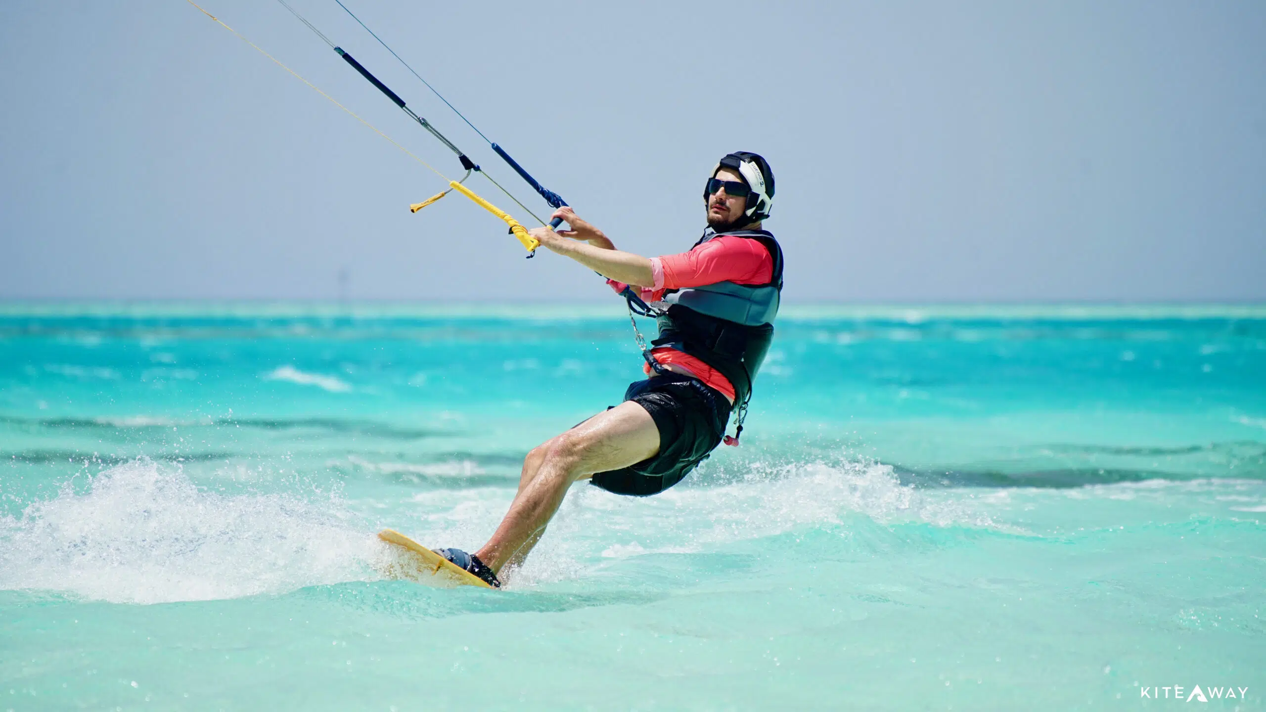 jak zacząć przygodę z kitesurfingiem