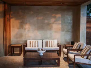 Nowoczesna strefa wypoczynku idealna na planowanie wyjazdów kitesurfingowych z KiteAway - Twój kite camp i wakacje z kitesurfingiem.